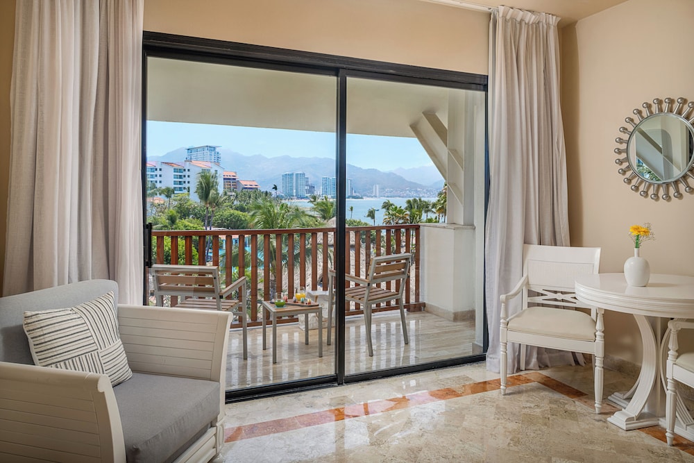 Junior Suite Vista Océano del hotel Melia Puerto Vallarta. Foto 4
