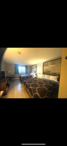 Habitación con 2 camas grandes - No fumadores del hotel Super 8 By Wyndham Niagara Falls Ny. Foto 9