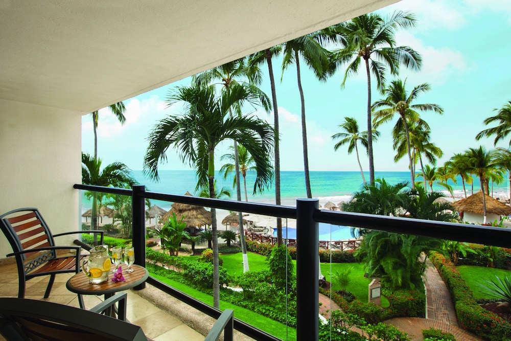 Suite Club con Vista al Mar, Cama King del hotel Dreams Puerto Vallarta Resort & Spa. Foto 4