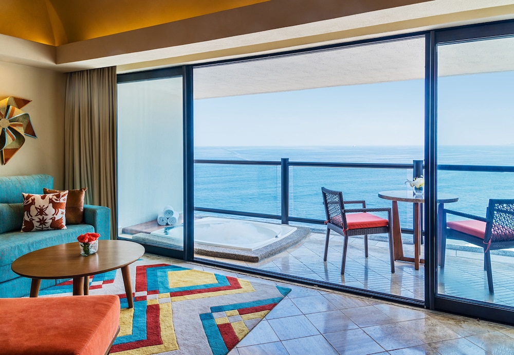 Club Frente al Mar con Jacuzzi y Cama King del hotel Dreams Puerto Vallarta Resort & Spa. Foto 2
