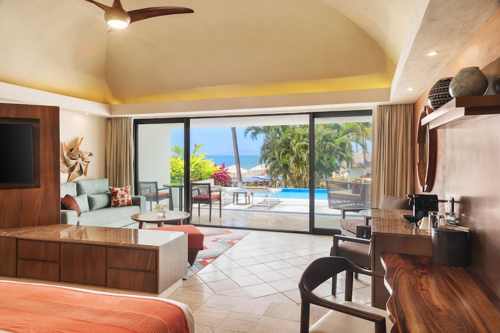 Suite Club Vista al Mar con Acceso Directo a Piscina King (solo mayores de 13 años) del hotel Dreams Puerto Vallarta Resort & Spa
