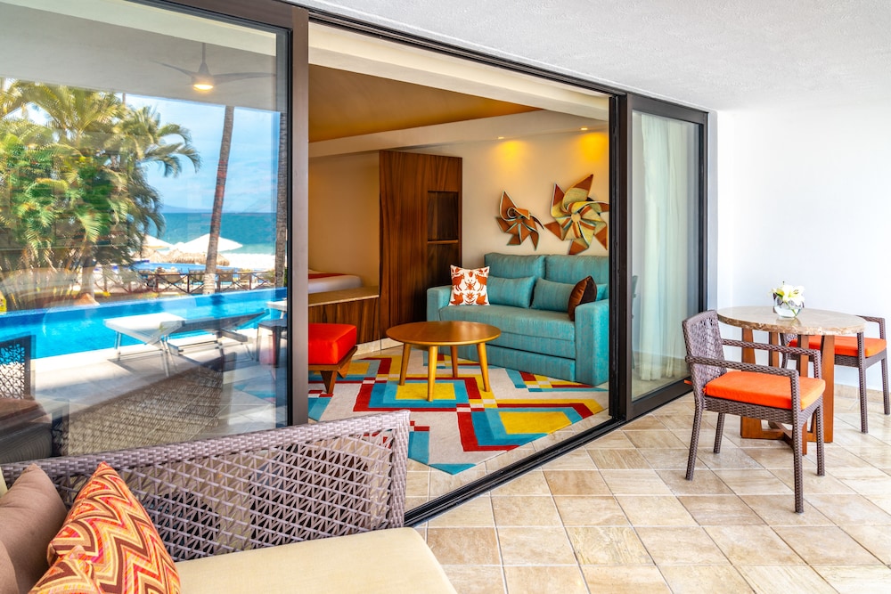 Suite Club Vista al Mar con Acceso Directo a Piscina King (solo mayores de 13 años) del hotel Dreams Puerto Vallarta Resort & Spa. Foto 2