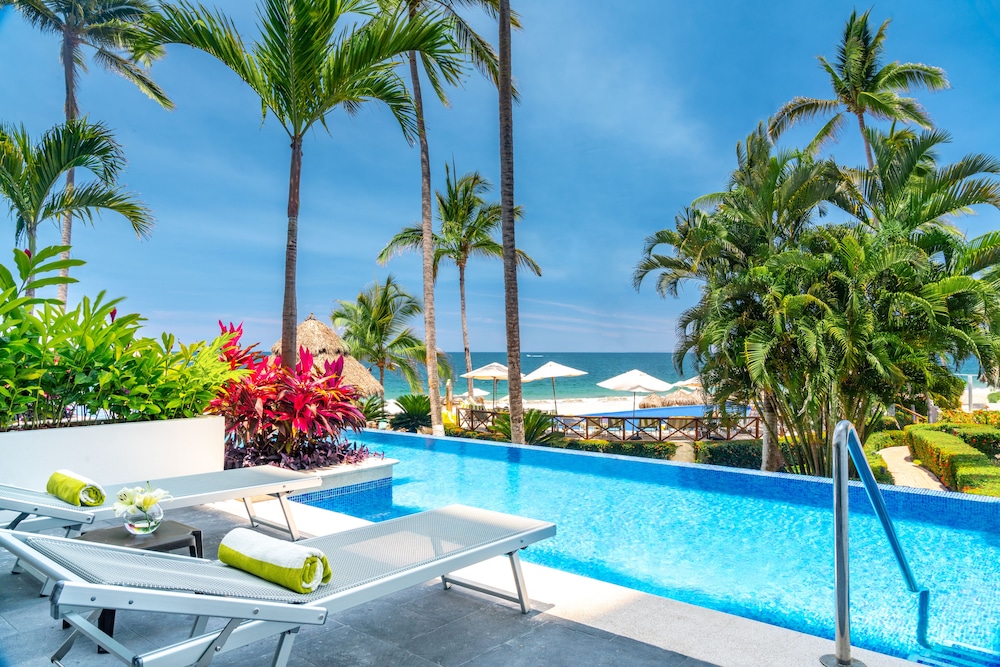 Suite Club Vista al Mar con Acceso Directo a Piscina King (solo mayores de 13 años) del hotel Dreams Puerto Vallarta Resort & Spa. Foto 3