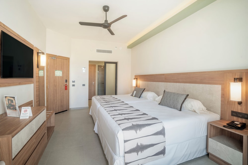 Doble Estándar del hotel Riu Flamingos - All Inclusive. Foto 4