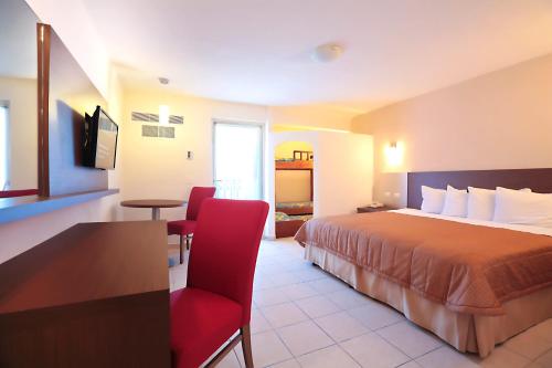 Habitación Familiar del hotel Crown Paradise Club Puerto Vallarta All Inclusive