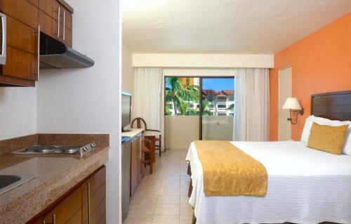 Estudio Estándar del hotel Canto Del Sol Puerto Vallarta All Inclusive. Foto 1