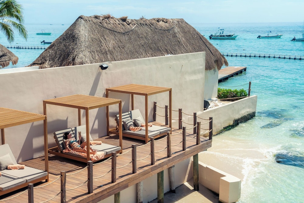 Fragata Beach Club Premium Room del hotel The Reef Coco Beach and Spa- Optional All Inclusive. Foto 11