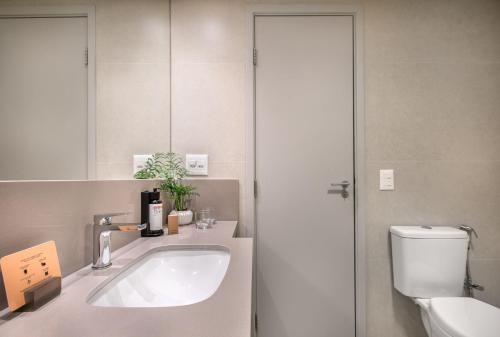 Suite Junior Premium - Cama extragrande del hotel Brasil 21 Suites Affiliated By Melia. Foto 8