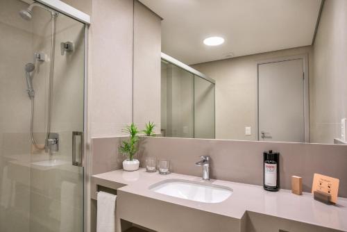 Suite Junior Superior del hotel Brasil 21 Suites Affiliated By Melia. Foto 9