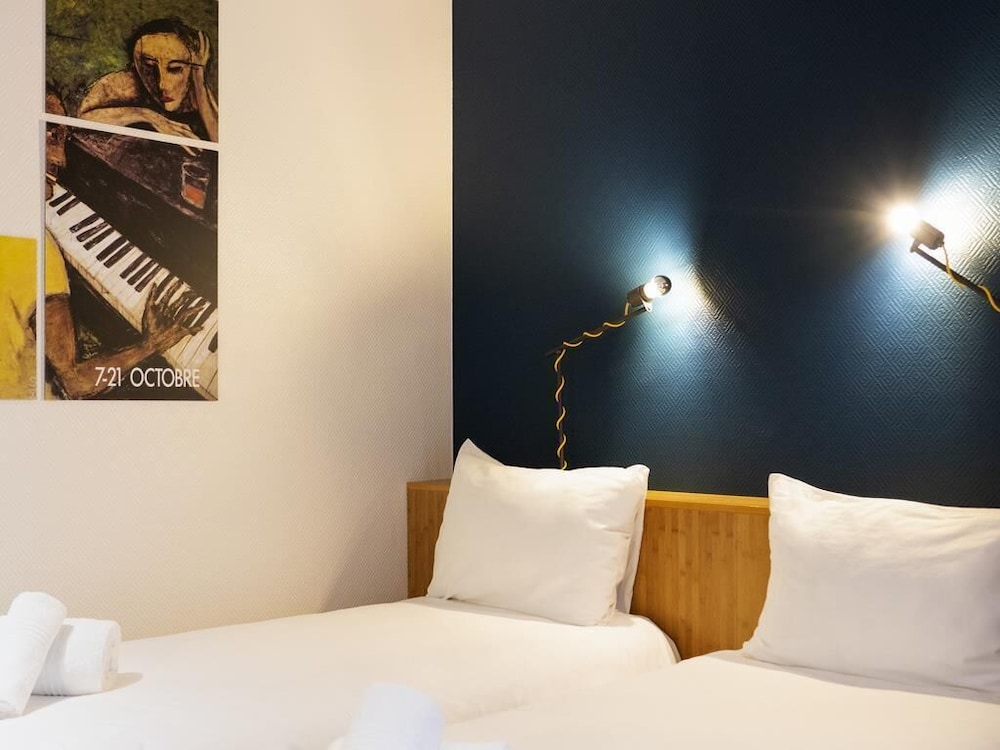 Habitación estándar con 2 camas individuales del hotel ibis Styles Nancy Centre Gare. Foto 6