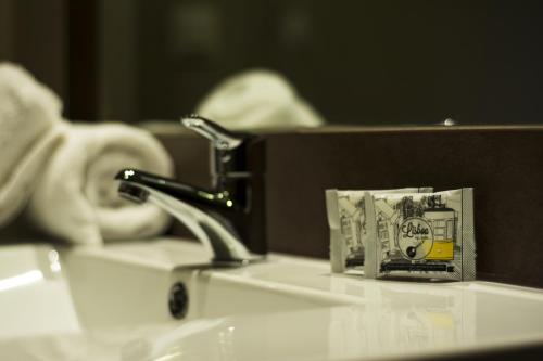 Estudio del hotel Lisbon Arsenal Suites. Foto 8