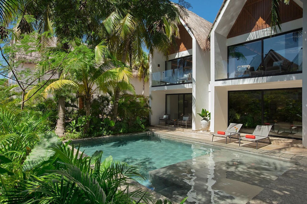 Club Two - Story Villa del hotel Dreams Sapphire Resort and Spa - All Inclusive