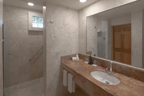 Habitación Deluxe Privileged Romance del hotel Catalonia Royal Tulum - Adults Only All Inclusive. Foto 3