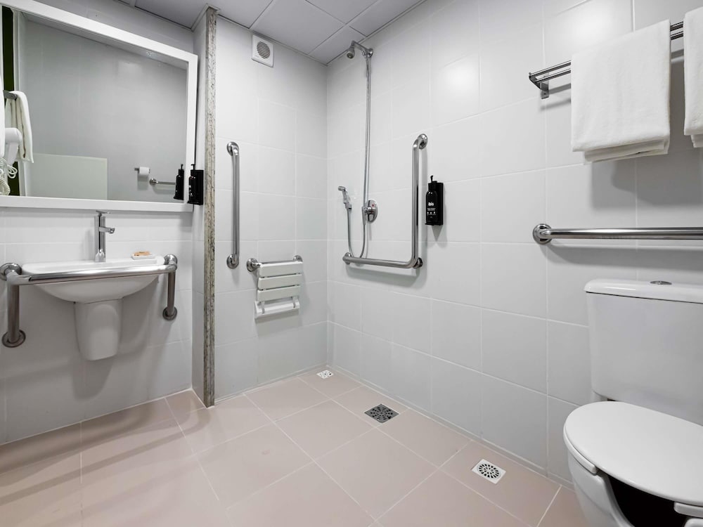 Apartamento estándar con 1 cama queen - size del hotel Ibis Styles Manaus. Foto 6