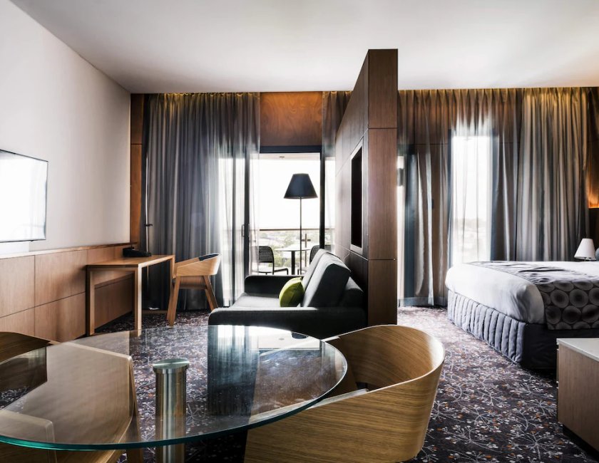 Suite 1 Cama king 1 habitación Business Sofá Cama incluido del hotel Mercure Sydney Liverpool. Foto 4