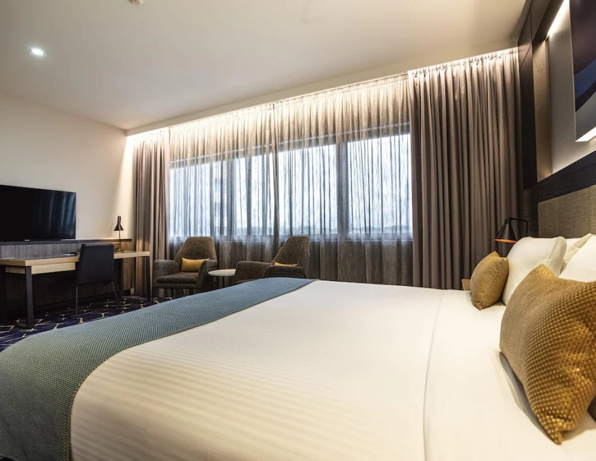 Habitación doble Superior 1 Cama king del hotel Mercure Sydney Liverpool. Foto 5