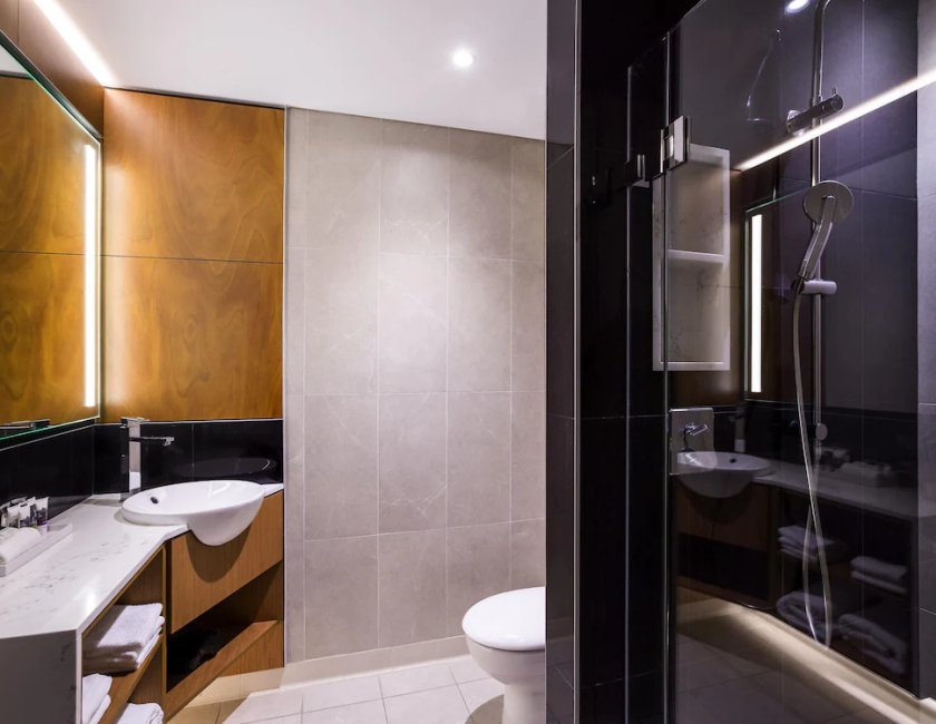 Habitación doble 2 Camas queen Normal del hotel Mercure Sydney Liverpool. Foto 4