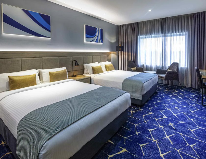 Habitación doble 2 Camas queen Normal del hotel Mercure Sydney Liverpool. Foto 8