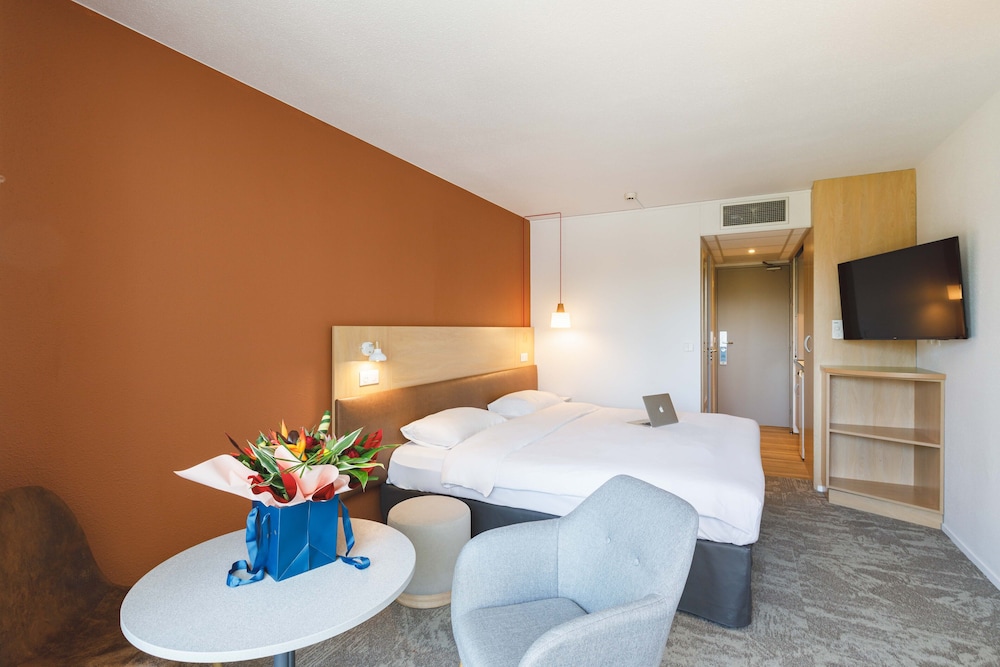 Habitacion Standard con 1 cama doble del hotel Ibis Styles Aix-les-bains Domaine De Marlioz. Foto 1