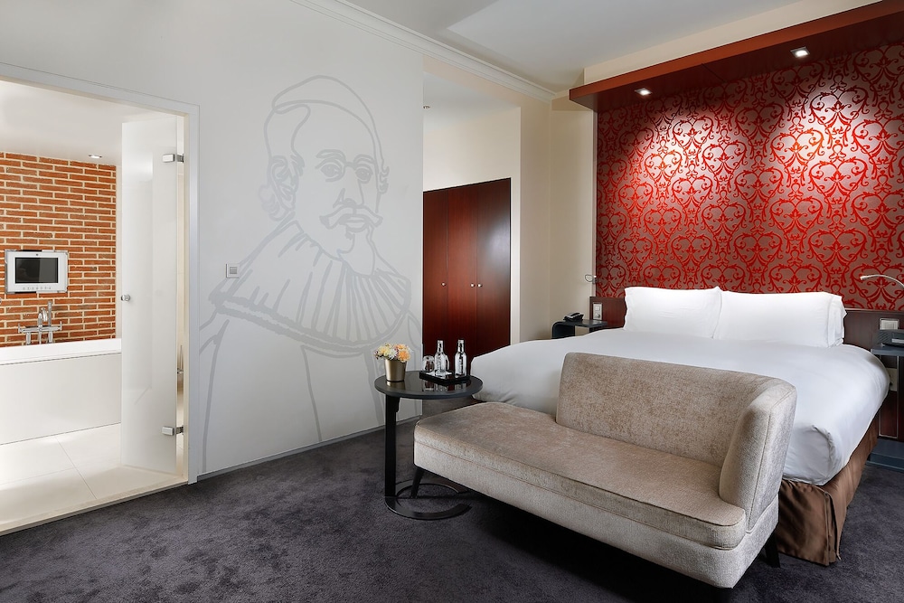 Suite Junior - 1 cama king size, vistas al jardín, a la ciudad o al patio interior del hotel Sofitel Legend The Grand Amsterdam. Foto 1