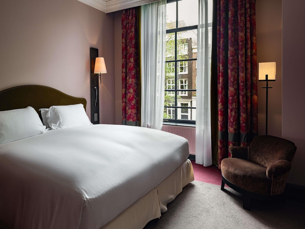 SUITE CANAL HOUSE - 1 Cama King Size - Servicio de Mayordomo - Vistas al Patio Interior o al Canal del hotel Sofitel Legend The Grand Amsterdam. Foto 1