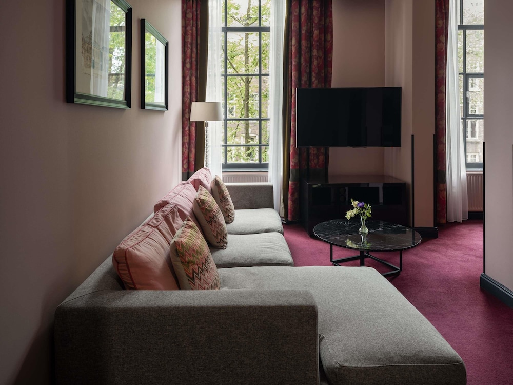 SUITE CANAL HOUSE - 1 Cama King Size - Servicio de Mayordomo - Vistas al Patio Interior o al Canal del hotel Sofitel Legend The Grand Amsterdam. Foto 4