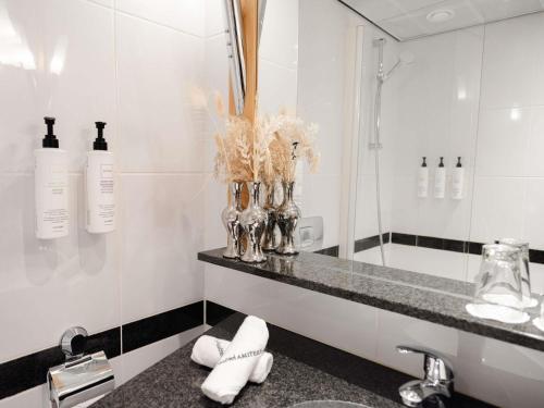Habitación Doble Clásica del hotel Swissôtel Amsterdam. Foto 3