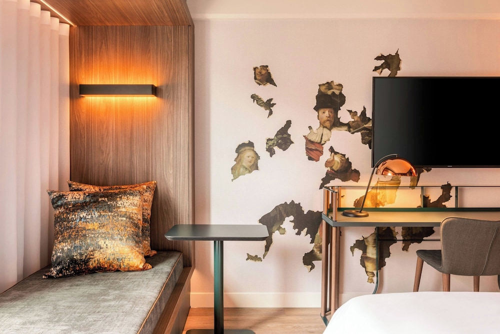 Habitación ejecutiva, 1 cama doble del hotel Renaissance Amsterdam. Foto 4