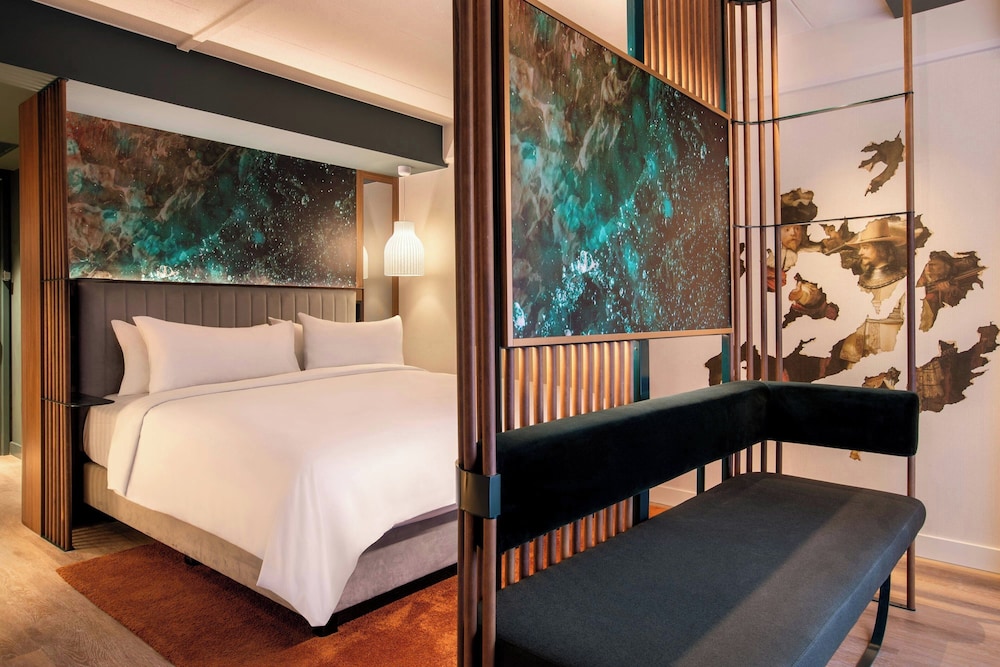 Habitación estándar, 1 cama de matrimonio grande (View) del hotel Renaissance Amsterdam
