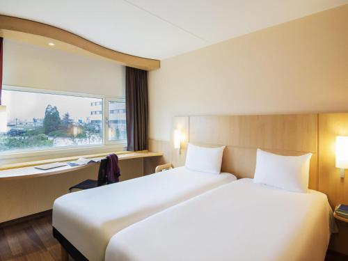 Habitación Doble - 2 camas del hotel Ibis Schiphol Amsterdam Airport