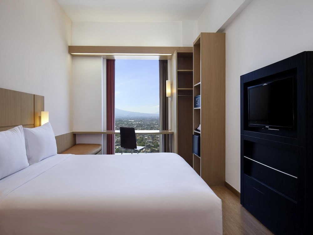 Habitación estándar, 1 cama de matrimonio del hotel Ibis Bandung Trans Studio