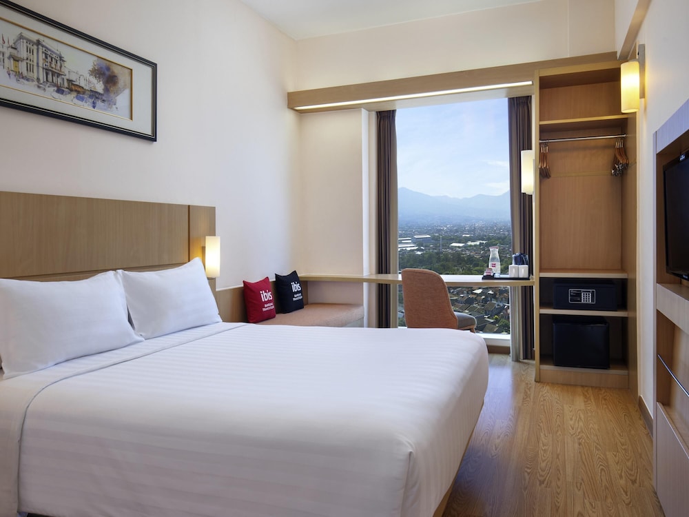 Habitación superior, 1 cama de matrimonio del hotel Ibis Bandung Trans Studio