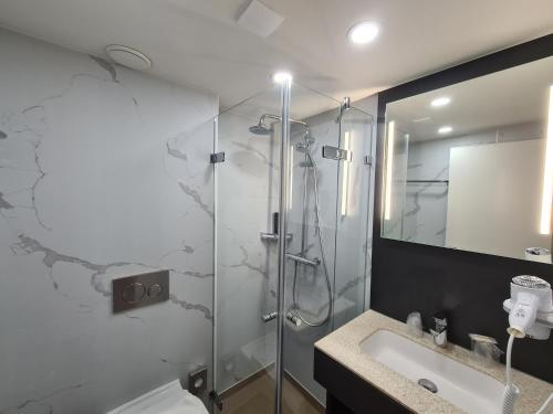 Habitación Doble Deluxe del hotel Avenue. Foto 1