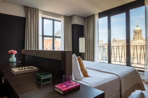 Habitación Executive con vistas a la presa del hotel Anantara Grand Hotel Krasnapolsky Amsterdam