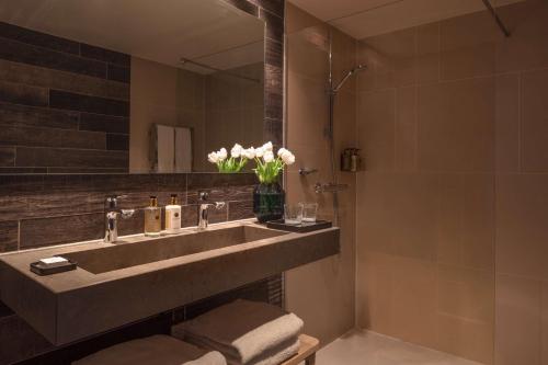 Habitación Familiar Premium del hotel Anantara Grand Hotel Krasnapolsky Amsterdam. Foto 2