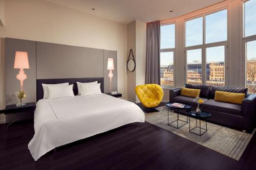 Habitación Executive con vistas al canal - 1 cama extragrande del hotel Park Plaza Victoria Amsterdam