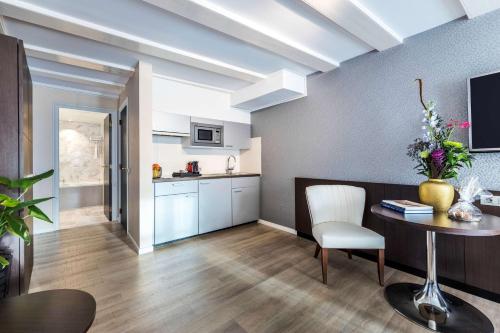 Apartamento Estudio del hotel Nh Collection Amsterdam Barbizon Palace. Foto 9