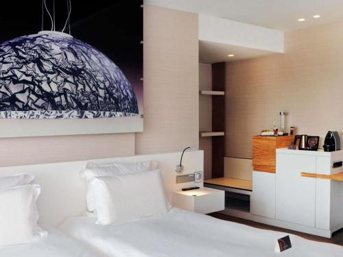Habitación Doble Deluxe - 2 camas del hotel Pullman Eindhoven Cocagne. Foto 3