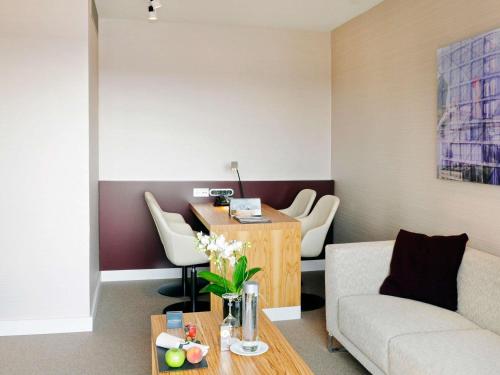 Suite Executive - Cama extragrande del hotel Pullman Eindhoven Cocagne. Foto 1