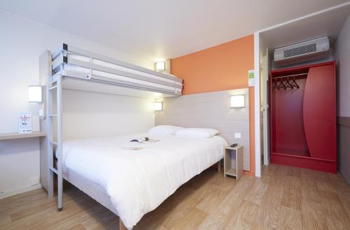 Habitación Cuádruple Superior del hotel Première Classe Poitiers Futuroscope – Chasseneuil