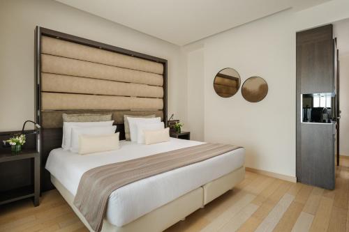 Habitación Doble Deluxe - 1 o 2 camas del hotel The Square Milano Duomo. Foto 5