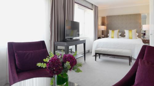 Suite Junior con balcón del hotel Continental. Foto 1