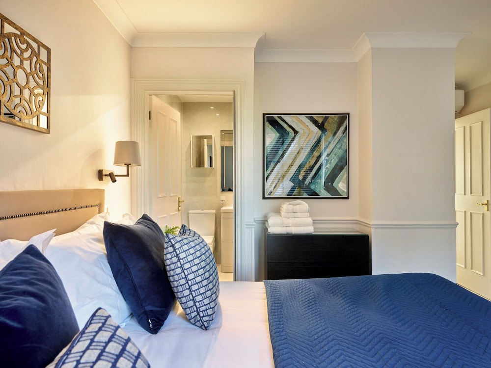 Three Bedroom, two Bathroom Apartment del hotel Collingham Serviced Apartments. Foto 1