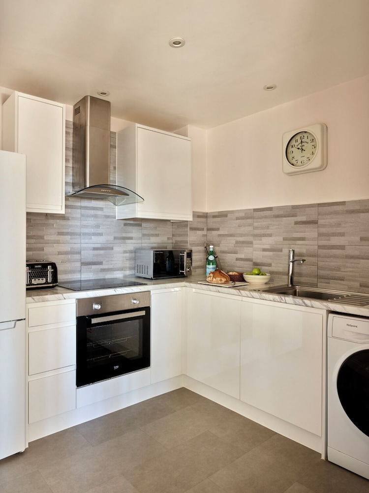Three Bedroom, two Bathroom Apartment del hotel Collingham Serviced Apartments. Foto 6