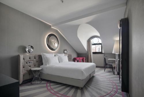 Habitación Doble Deluxe - 2 camas - Ático del hotel Sura Design & Suites. Foto 3