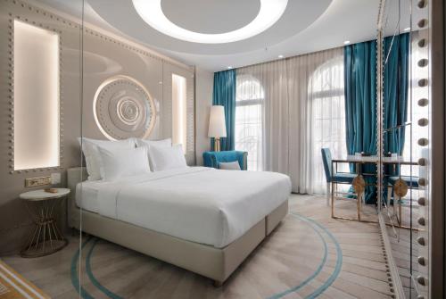 Habitación Familiar Deluxe del hotel Sura Design & Suites. Foto 3