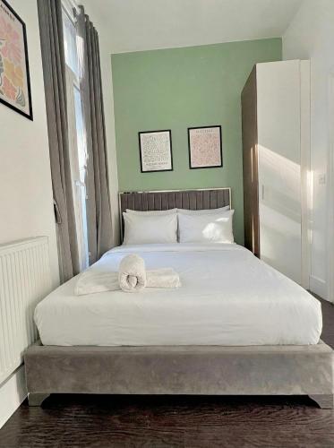 Habitación doble con baño privado del hotel Charlotte Street Rooms by News. Foto 12