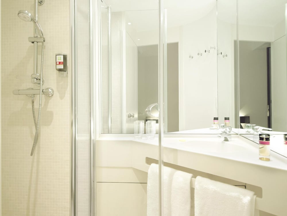 Habitación, 2 camas individuales (The Duet) del hotel Ibis Styles London Southwark – Near Borough Market. Foto 3