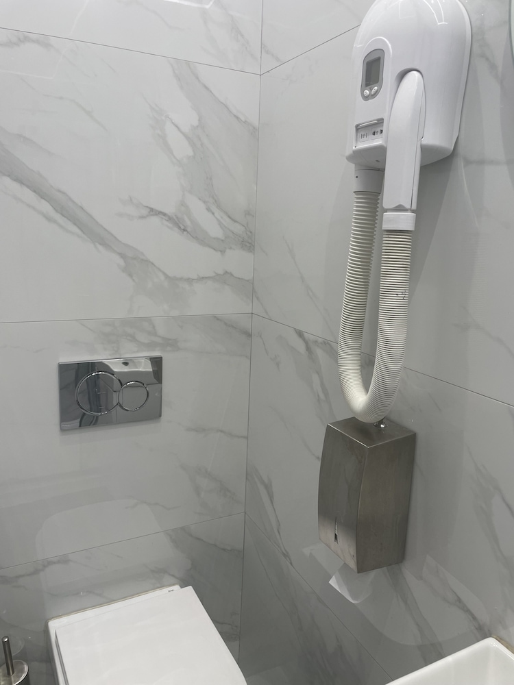 Habitación individual básica del hotel Park Avenue. Foto 5