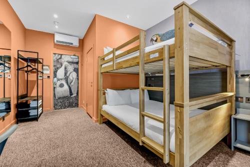 Habitación Cuádruple del hotel Heeton Concept Kensington. Foto 7